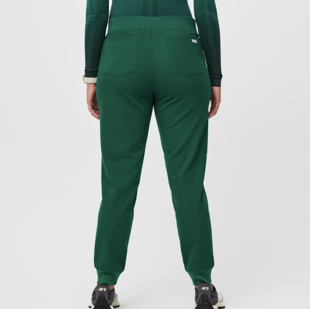 NWT FIGS Zamora Jogger Scrub Pants, Size M Petite
